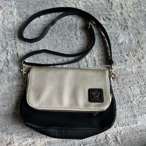 Versace‎ Parfums Faux Leather Shoulder
Crossbody Bag Medusa Gold Black